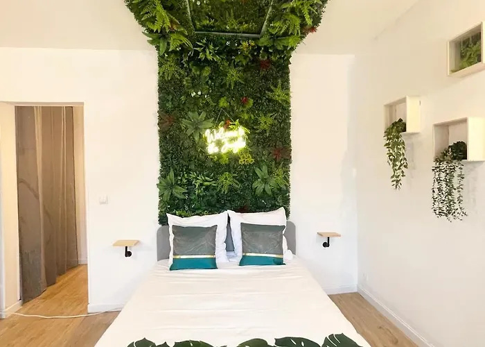 Διαμέρισμα Jungle - Atypique - Spacieux - Wifi - Tv 4k - Vue Sur - Confort